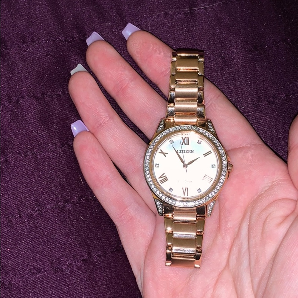 BEAUTIFUL Rose Gold Citizen watch